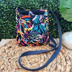 EUC Vera Bradley Butterfly Flutter Mini Hipster | Crossbody Bag | Colorful